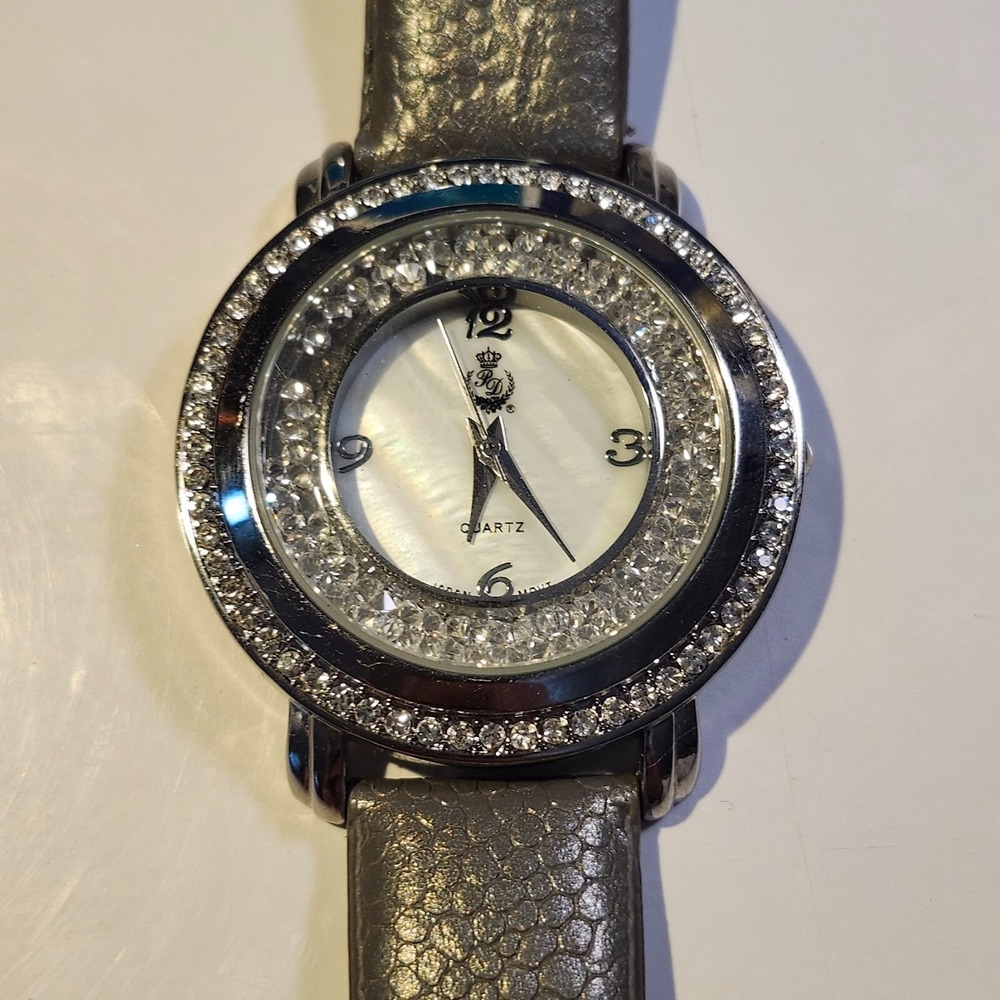 Premier Designs On The Move Watch Silver Gem Bezel MOP Dial Gray Leather 4614
